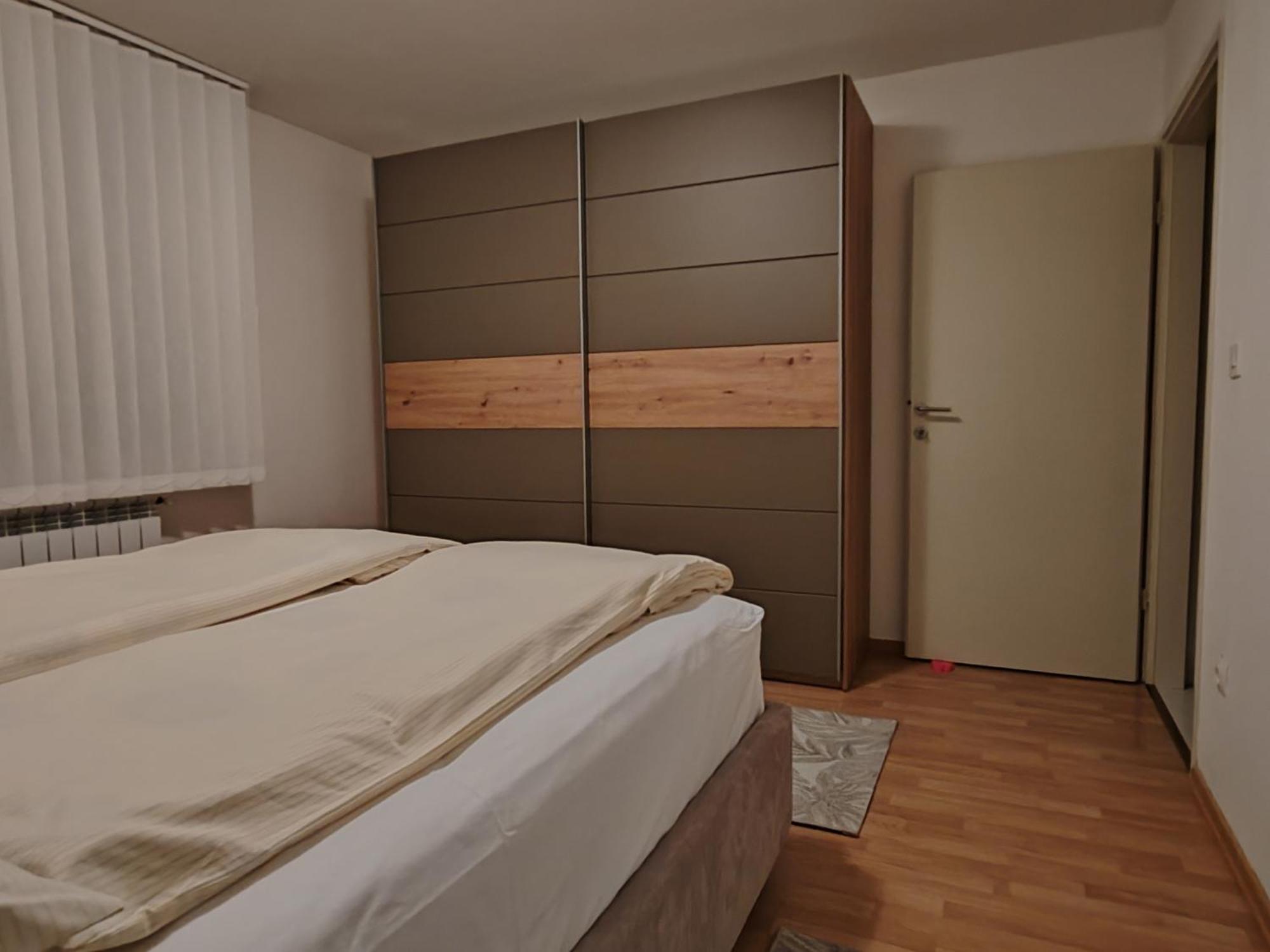 Apartments By The Sea Duga Luka - Prtlog, Labin - 2367 Drenje  Room photo
